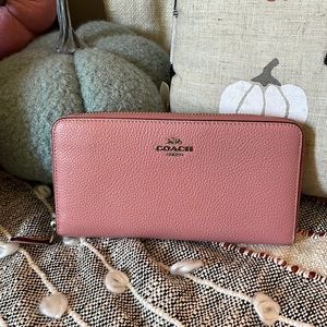 Large Coach accordion wallet